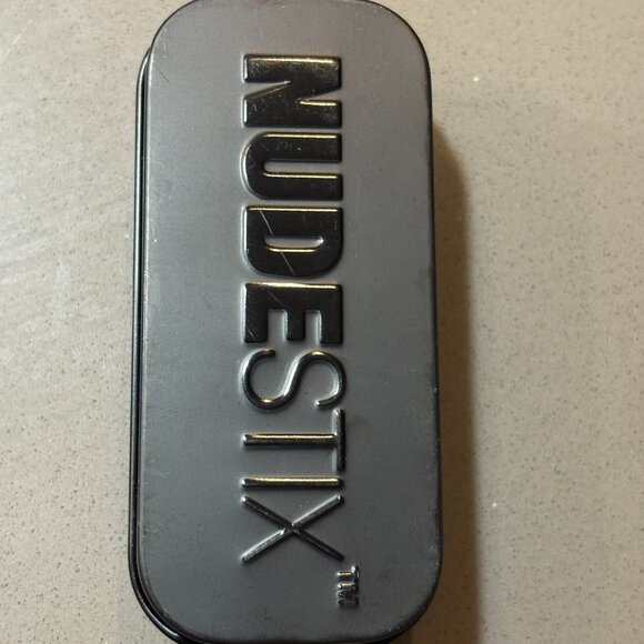 NudeStix Nudies Bloom All Over Face Dewy - Sweet Cheeks - Picture 6 of 6